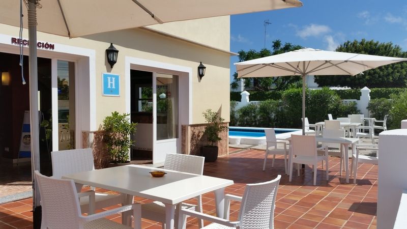 Hotel Madrid Ciutadella  Bagian luar foto