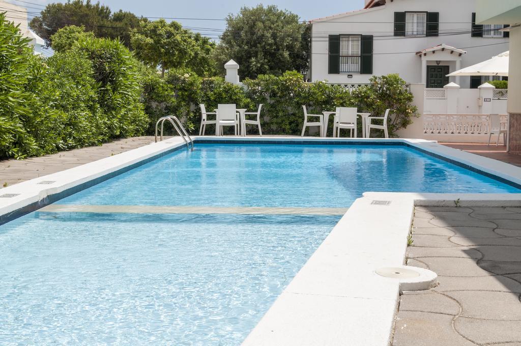 Hotel Madrid Ciutadella  Bagian luar foto