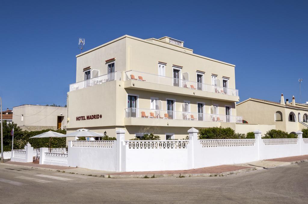 Hotel Madrid Ciutadella  Bagian luar foto