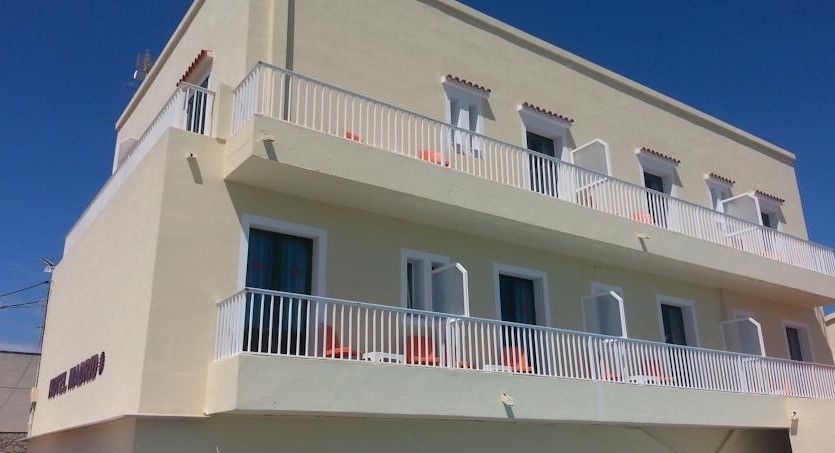 Hotel Madrid Ciutadella  Bagian luar foto