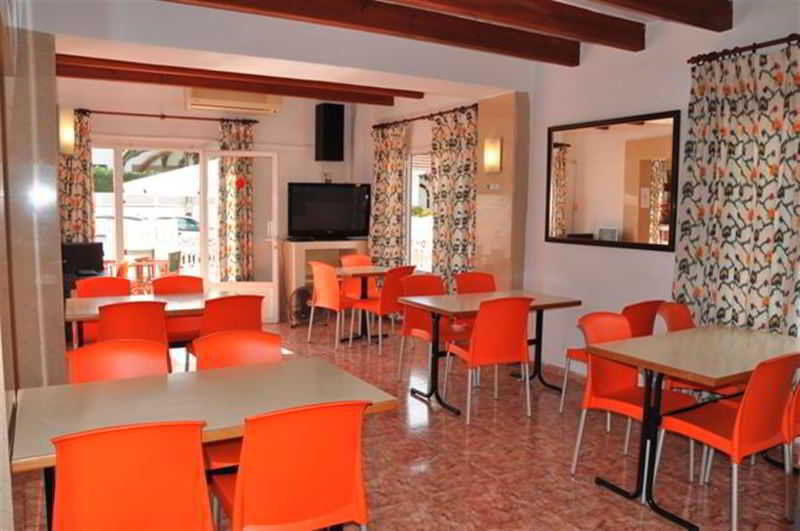 Hotel Madrid Ciutadella  Bagian luar foto